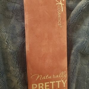 IT Cosmetics Naturally Pretty Romantics Palette